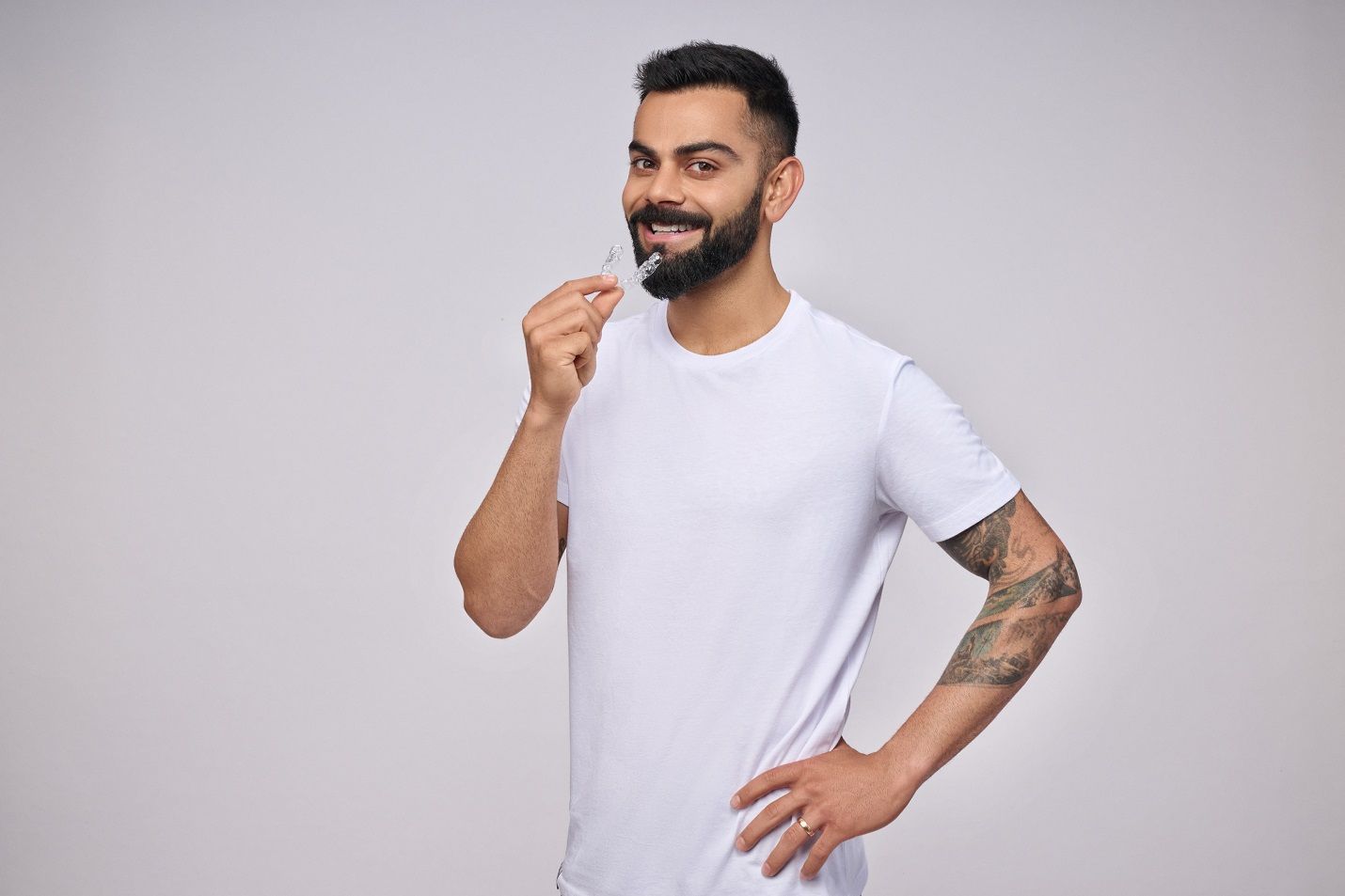 How do Invisible Aligners Straighten Teeth? makeO toothsi